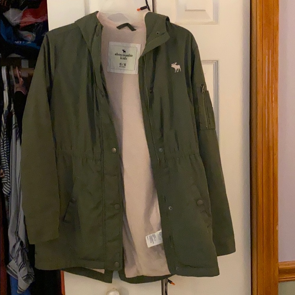 Girls Abercrombie jacket dark green size 15/16